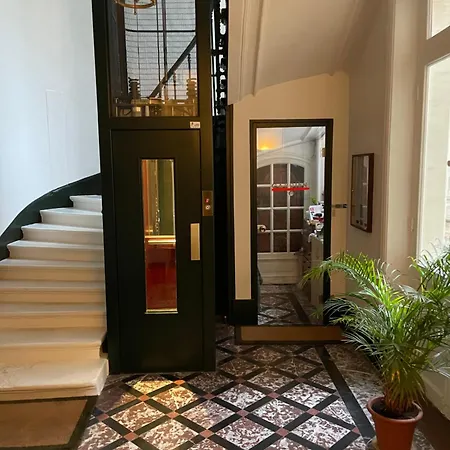 Magnifique Studio Champs-elysee