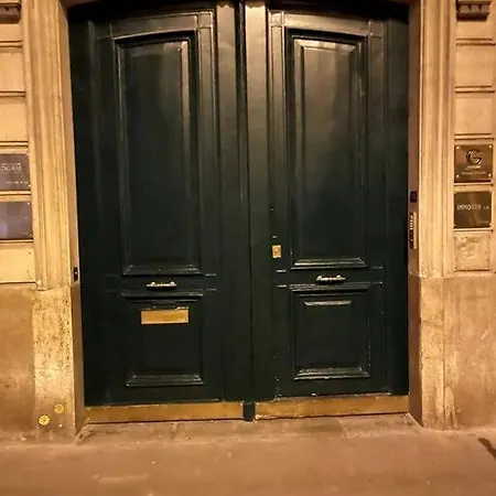 Magnifique Studio Champs-elysee 아파트 *